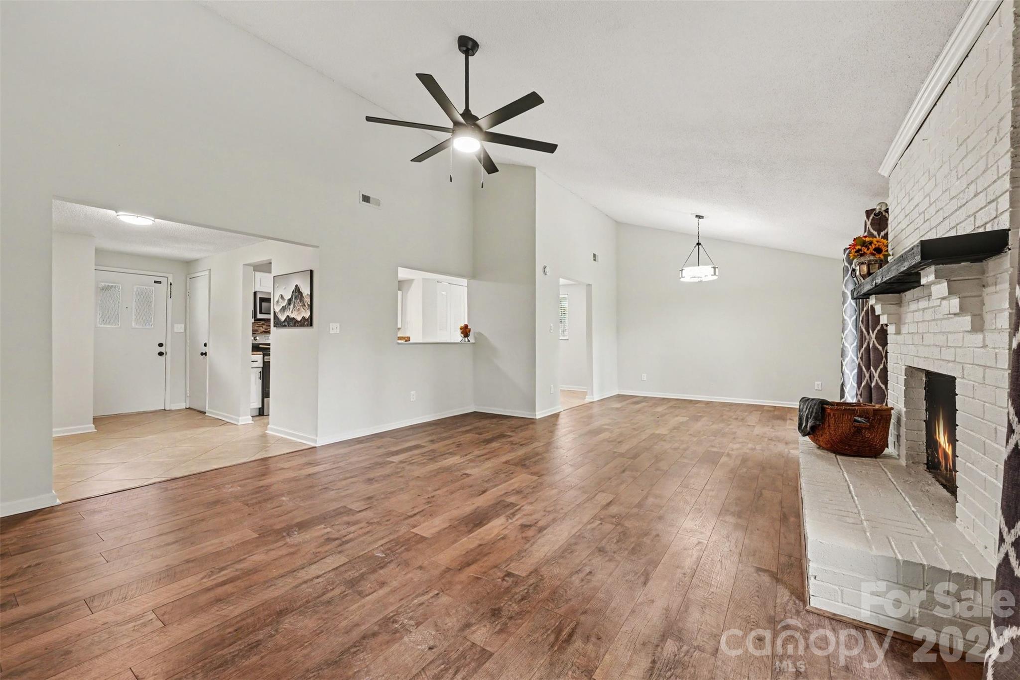 7319 Shadowlake Drive — Charlotte