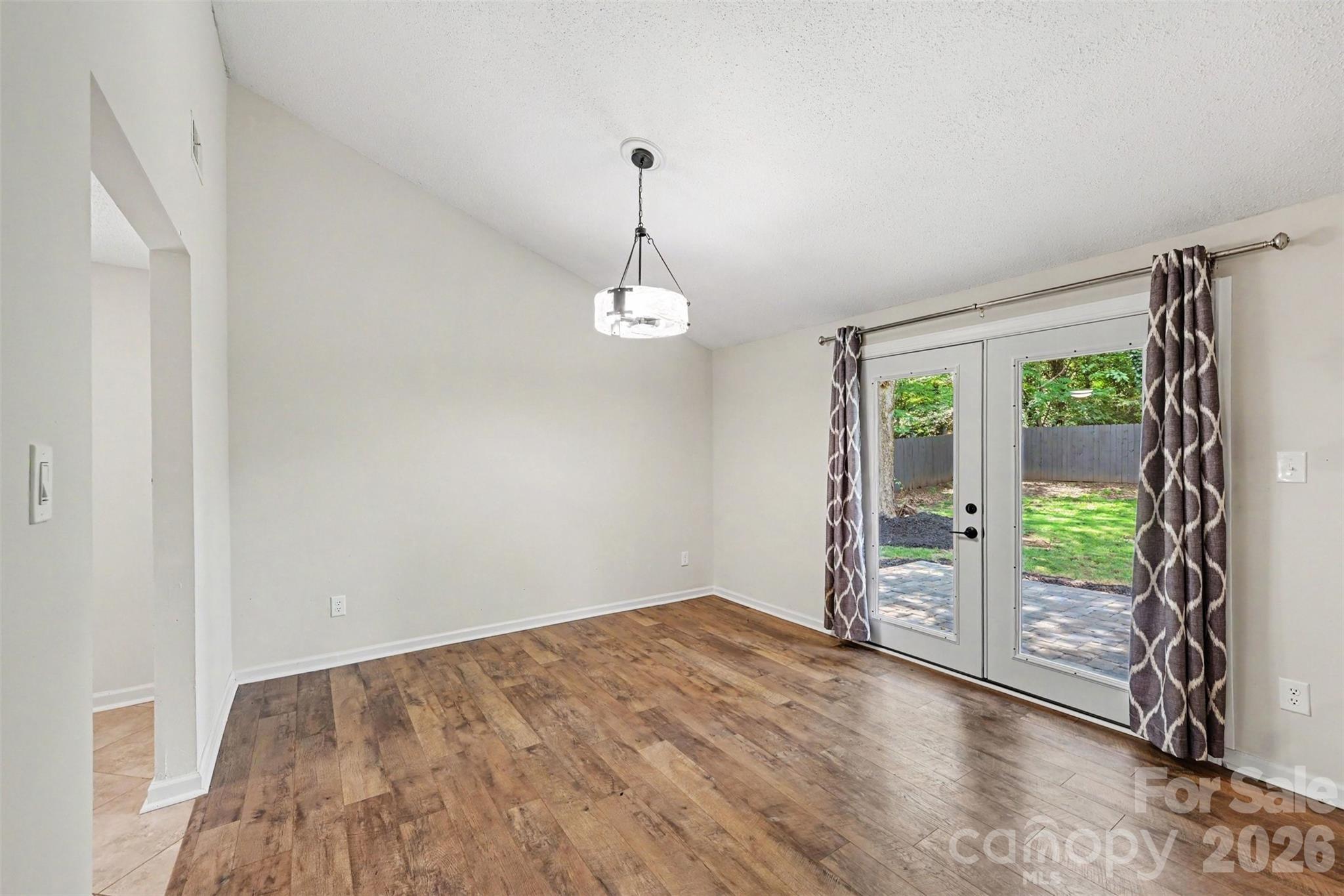 7319 Shadowlake Drive — Charlotte
