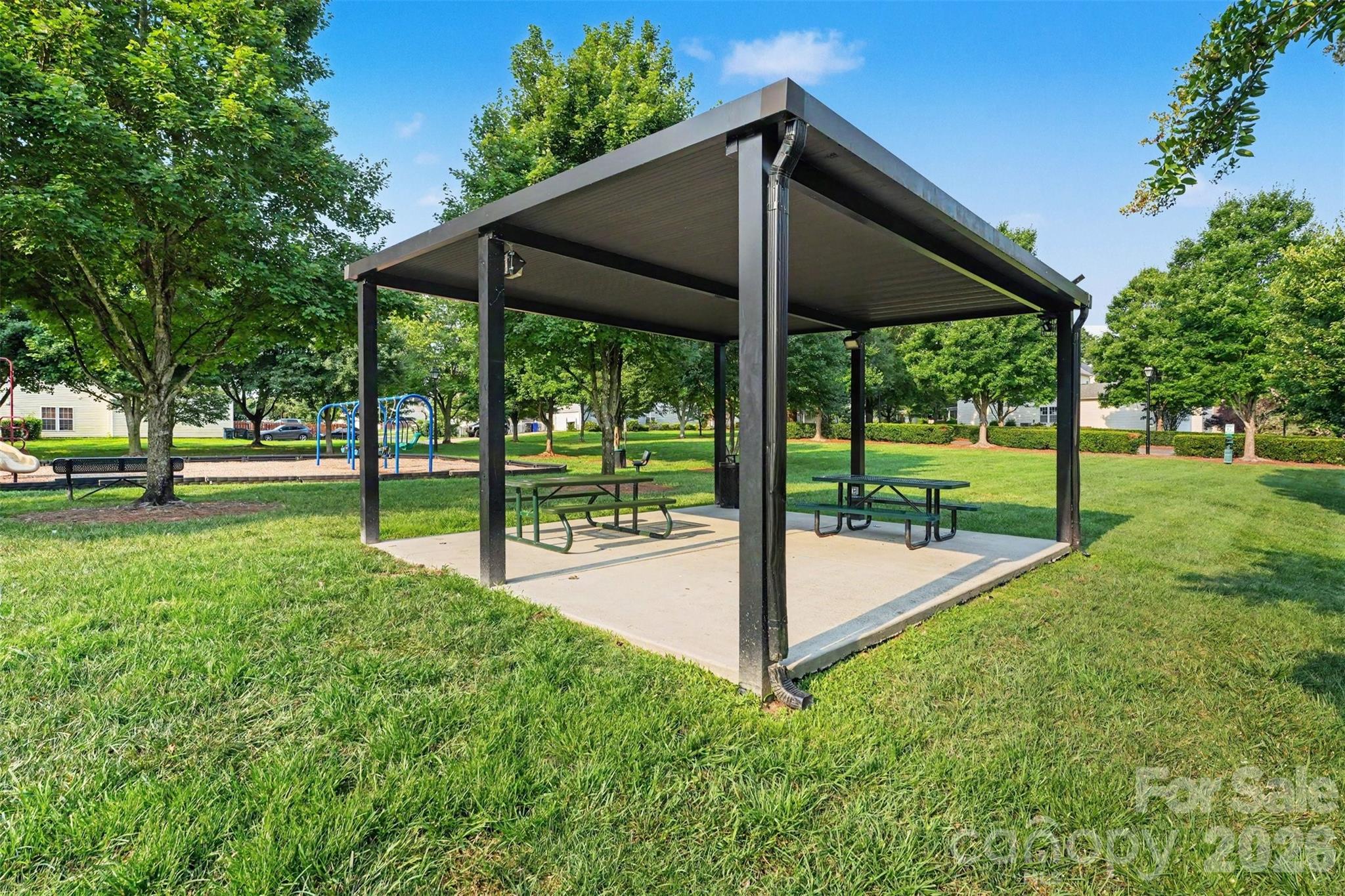 6715 Tanners Creek Drive — Huntersville