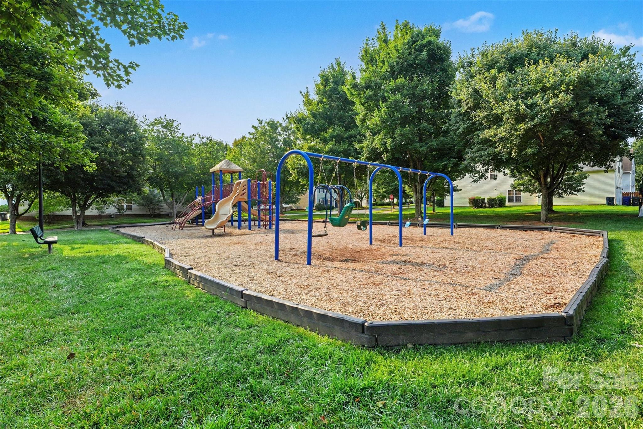 6715 Tanners Creek Drive — Huntersville