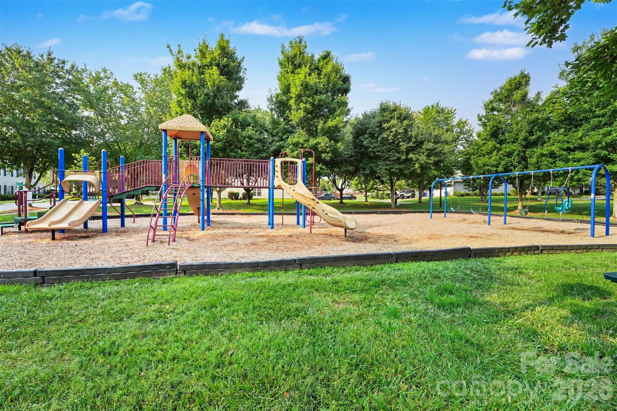 6715 Tanners Creek Drive — Huntersville