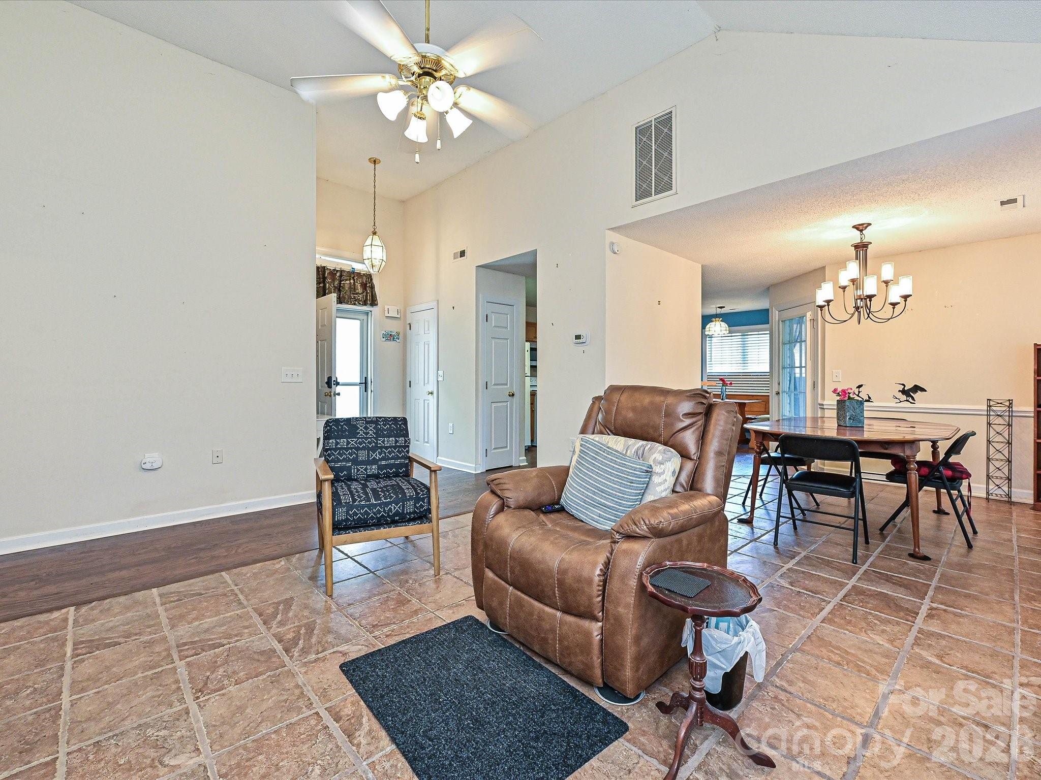 2814 Rosemeade Drive — Monroe