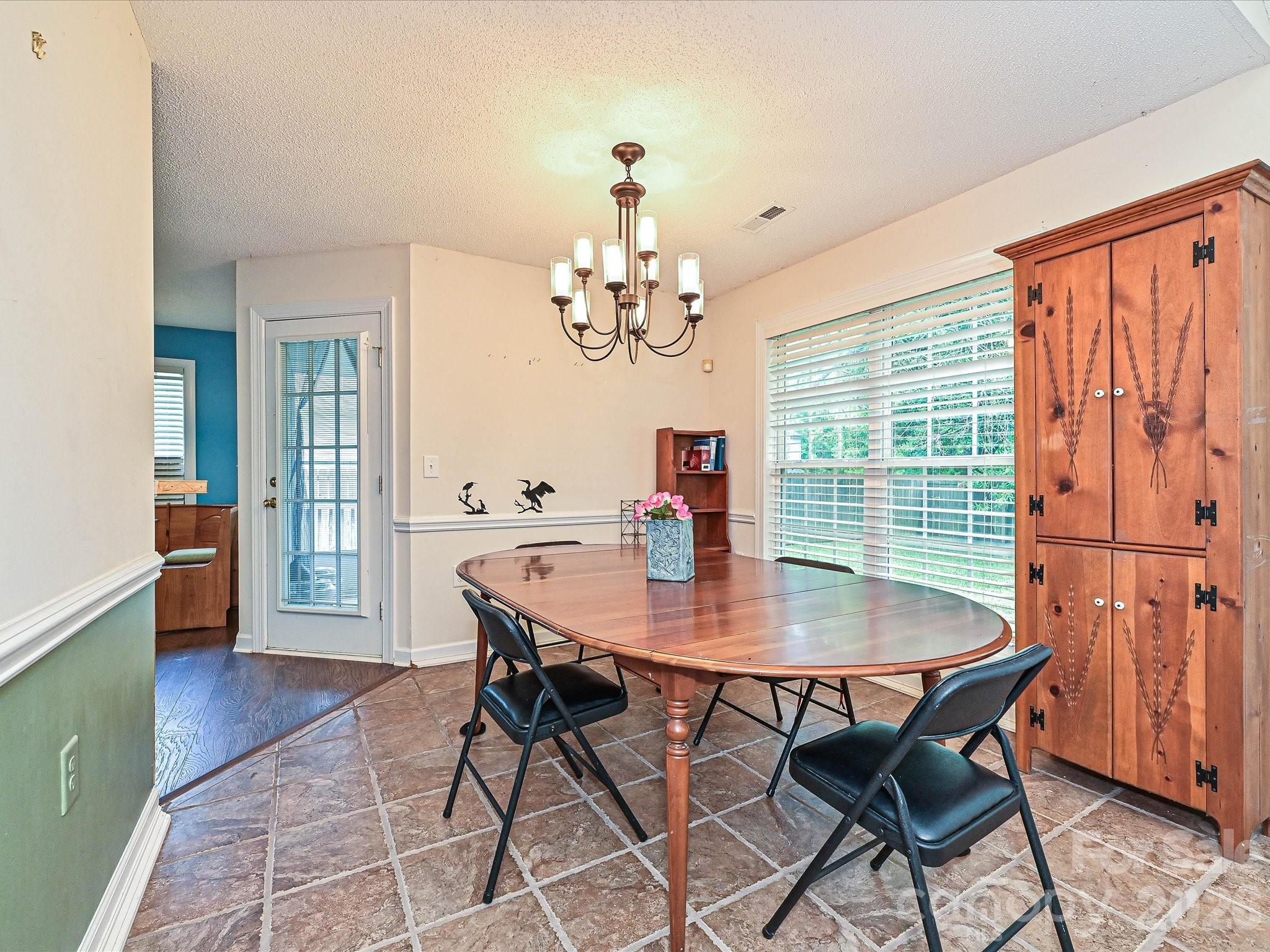 2814 Rosemeade Drive — Monroe