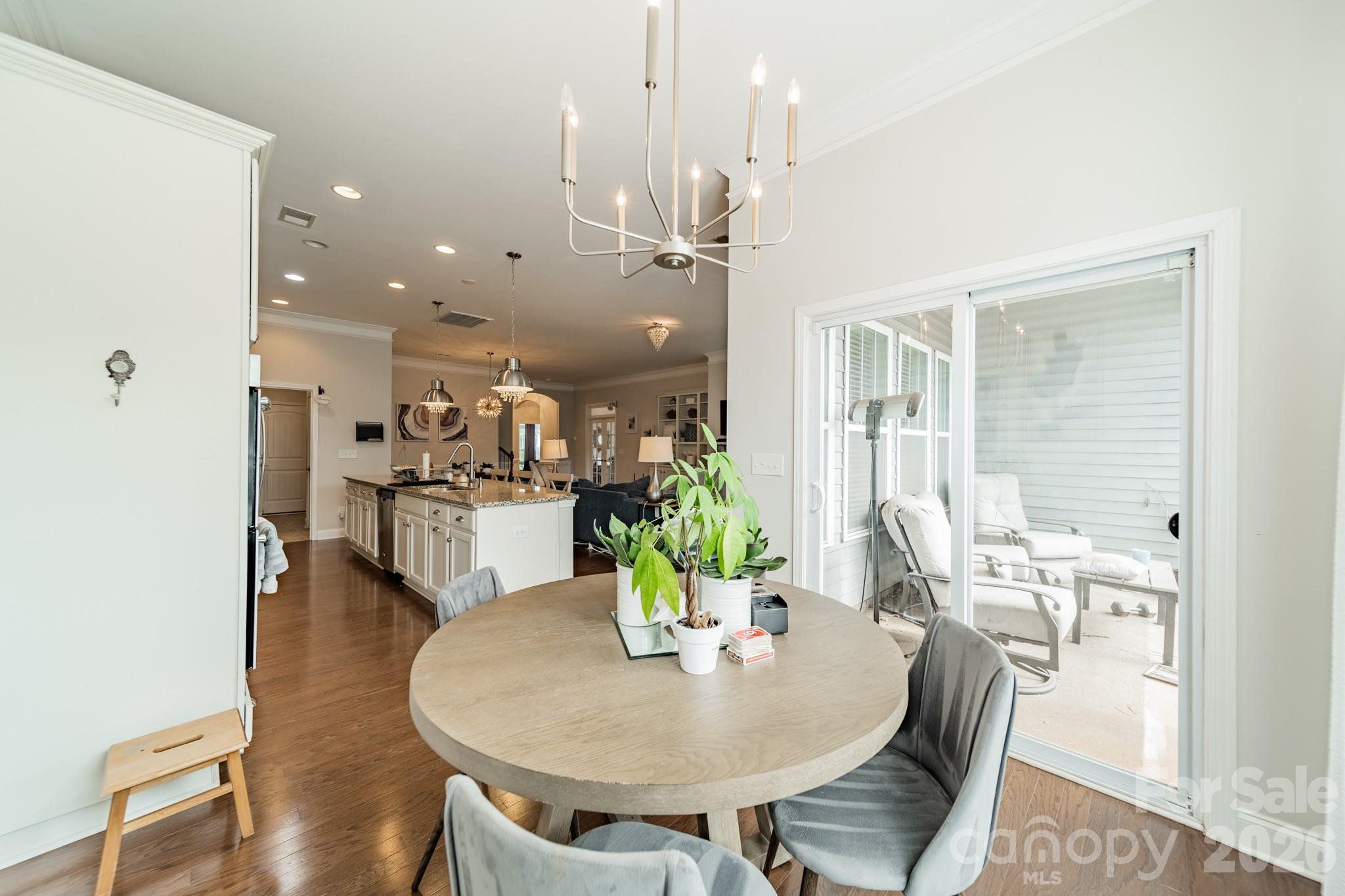 7405 Hamilton Bridge Road — Charlotte