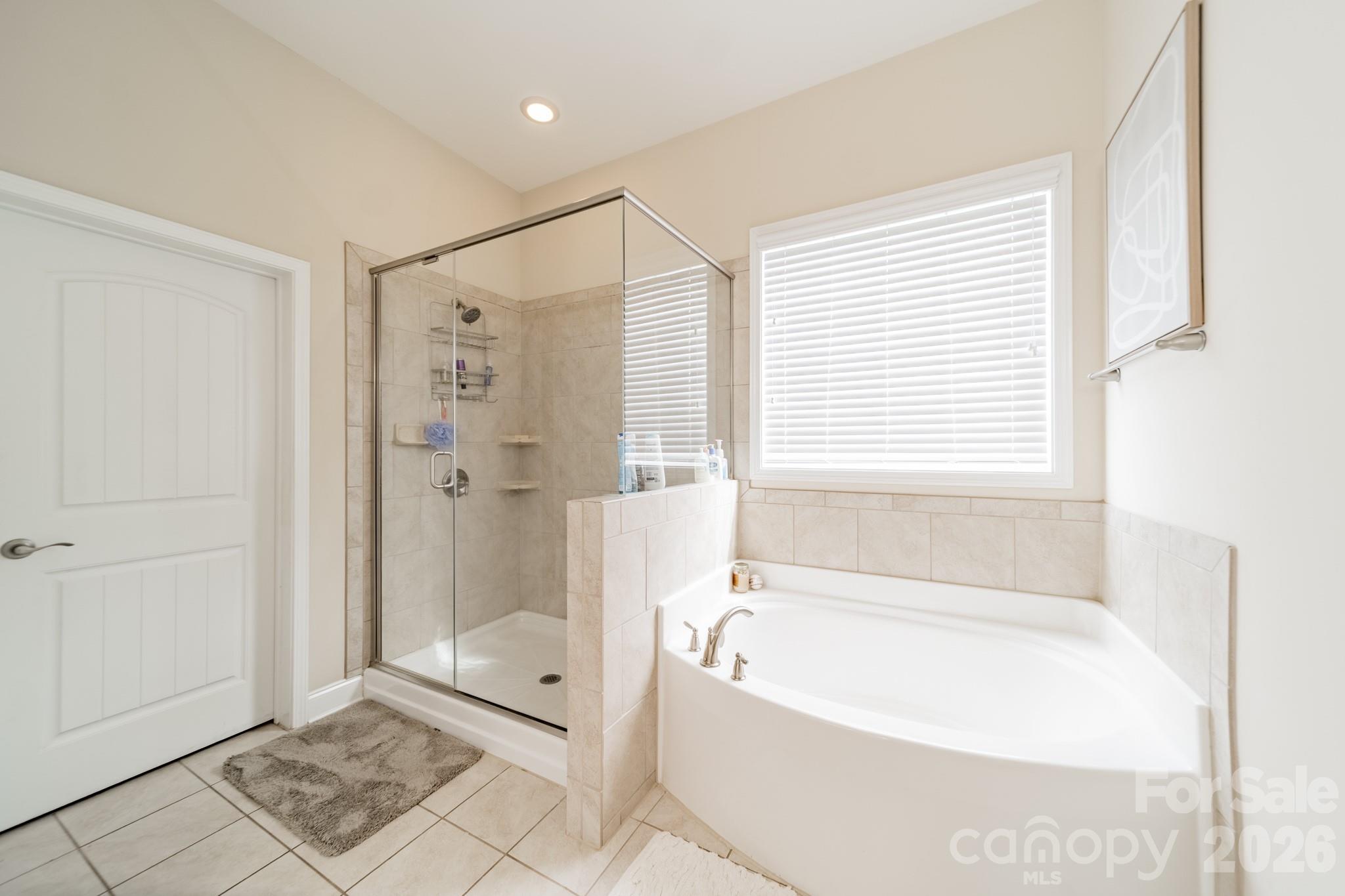 7405 Hamilton Bridge Road — Charlotte