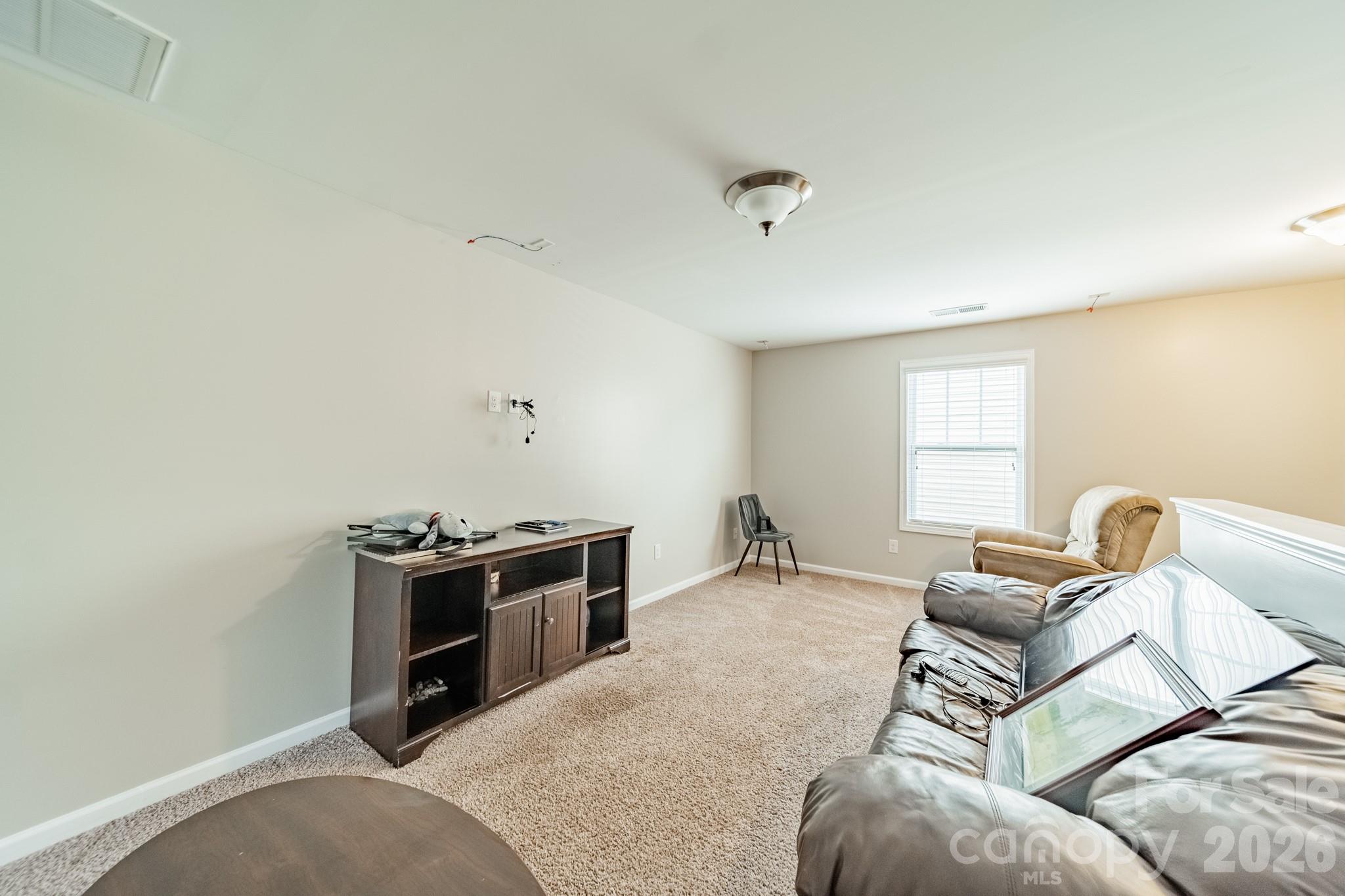 7405 Hamilton Bridge Road — Charlotte