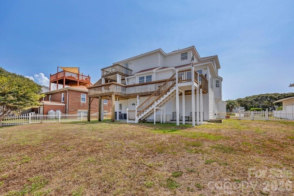 203 Norton Street — Oak Island