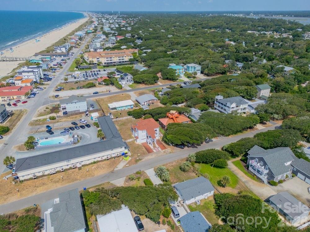 203 Norton Street — Oak Island