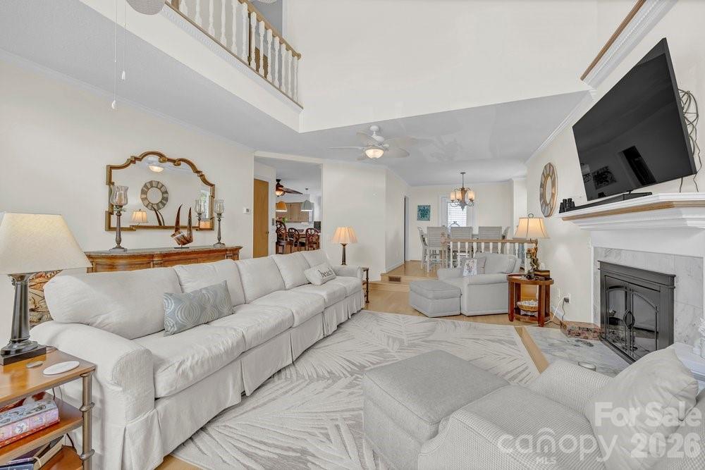 203 Norton Street — Oak Island