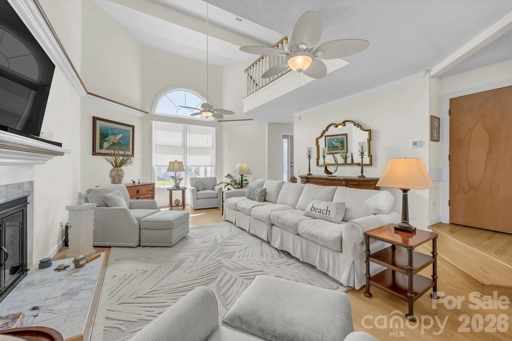 203 Norton Street — Oak Island