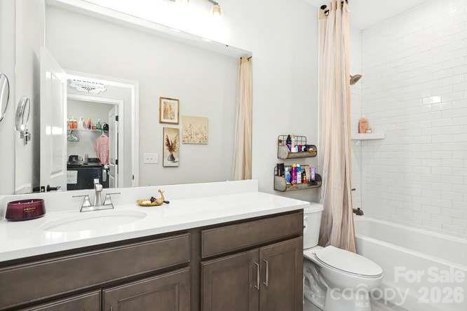 534 MADISON FALLS Court — Fort Mill