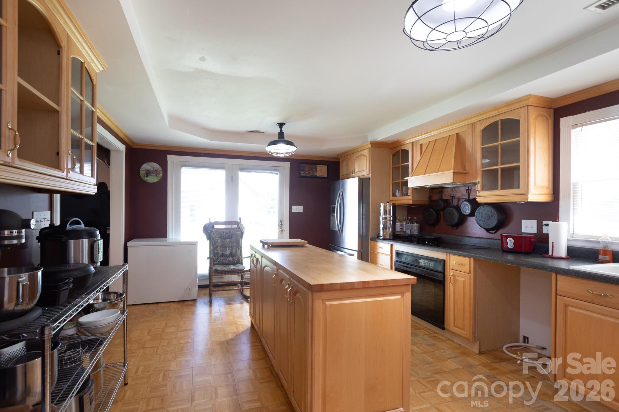 15224 Thomas Road — Charlotte