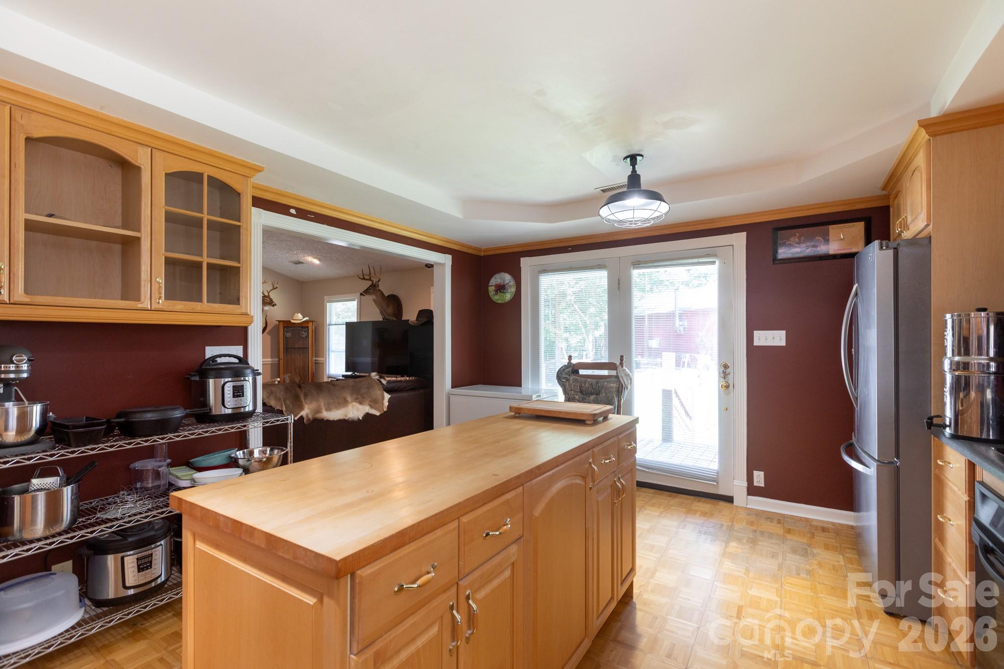 15224 Thomas Road — Charlotte