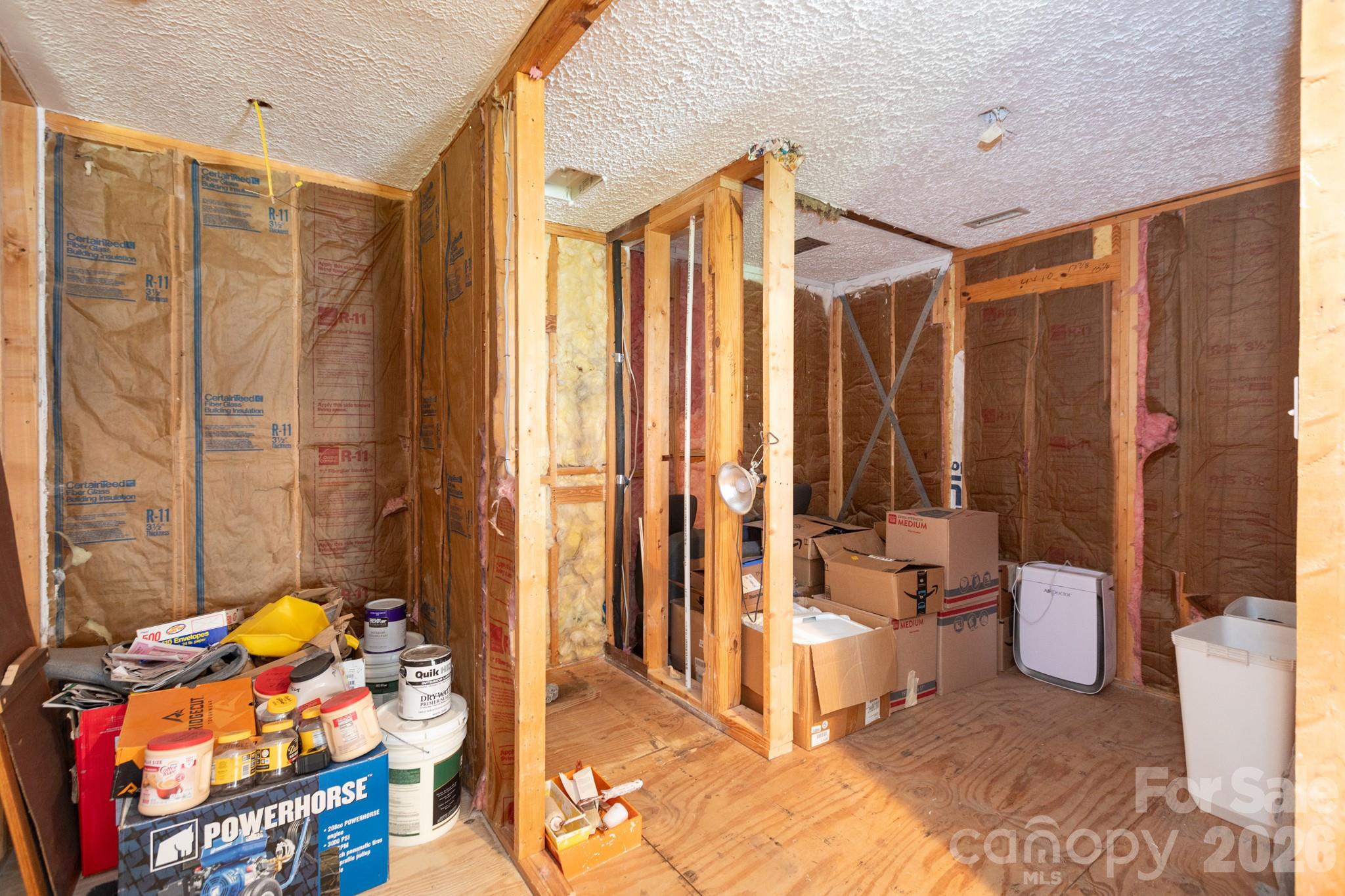 15224 Thomas Road — Charlotte