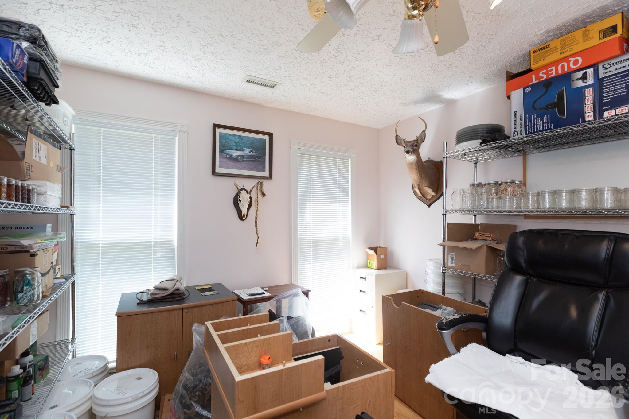 15224 Thomas Road — Charlotte