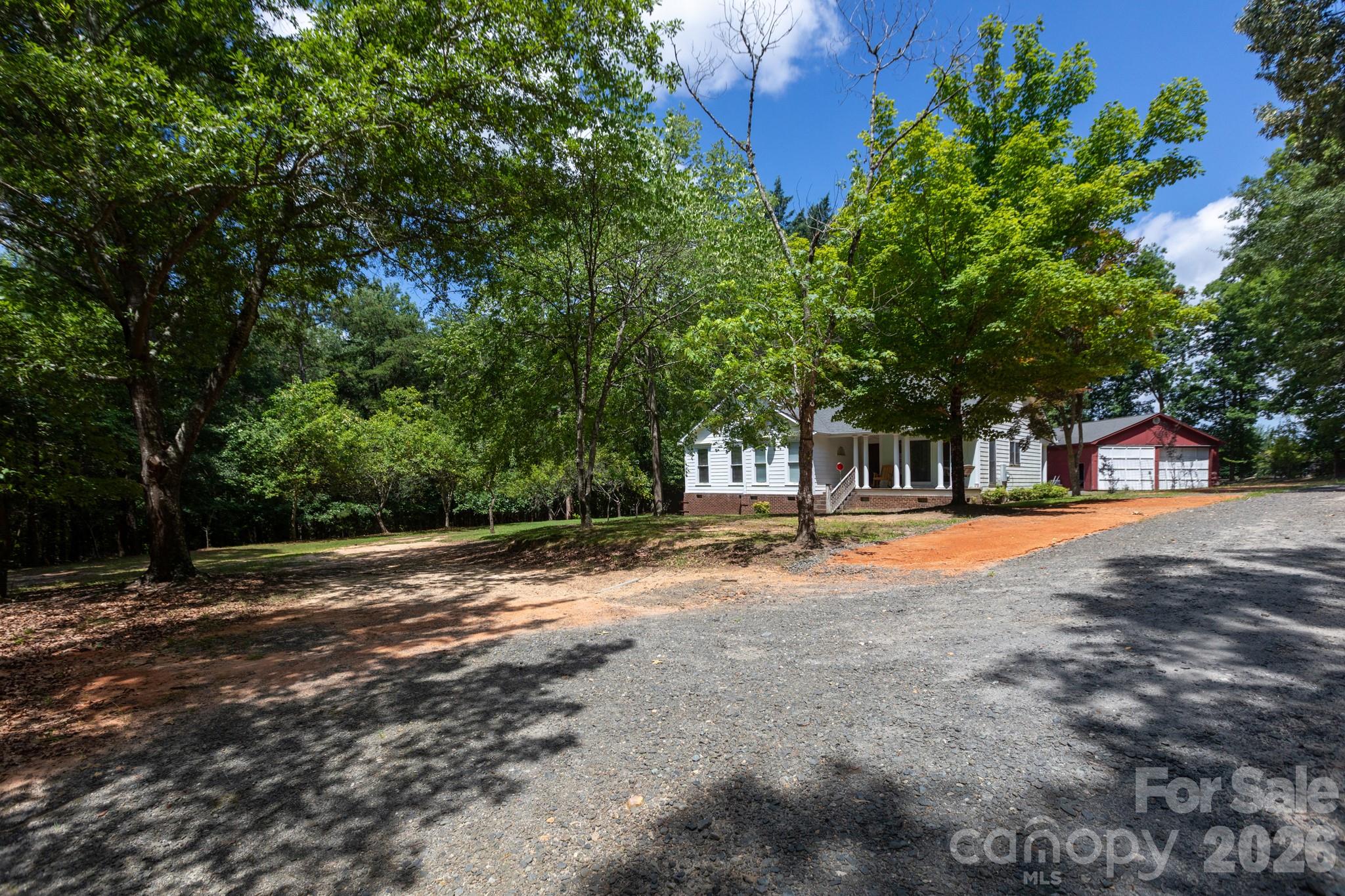 15224 Thomas Road — Charlotte
