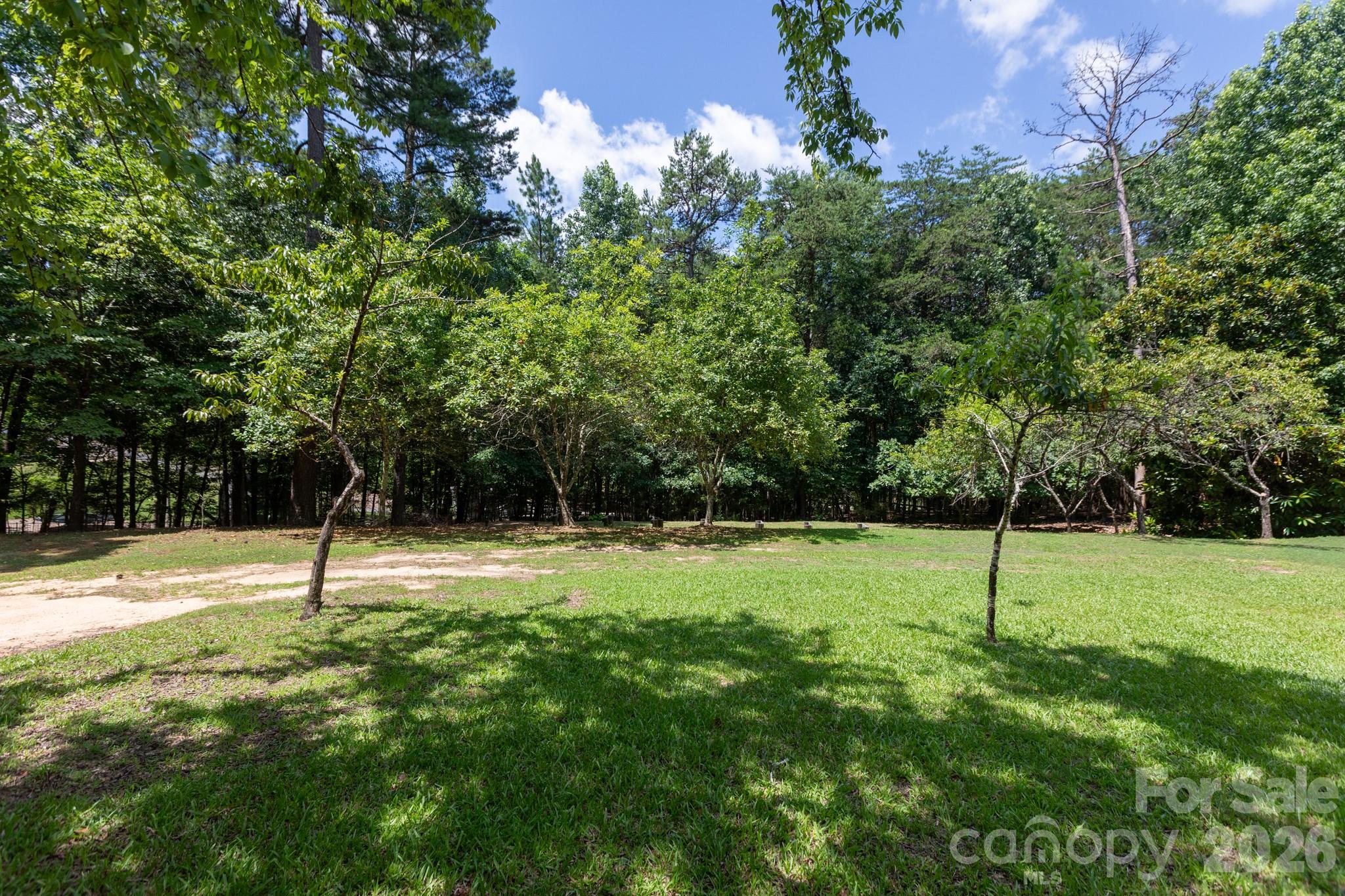 15224 Thomas Road — Charlotte