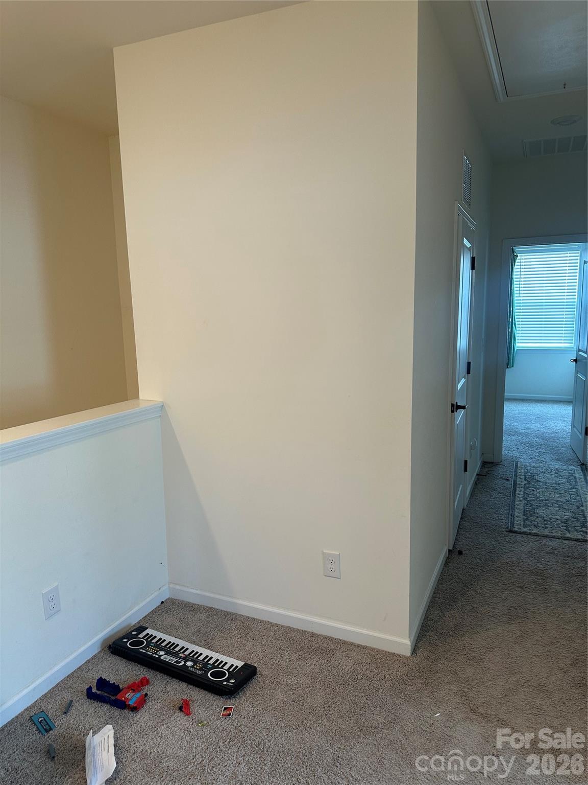 5772 Coulee Lane — Charlotte