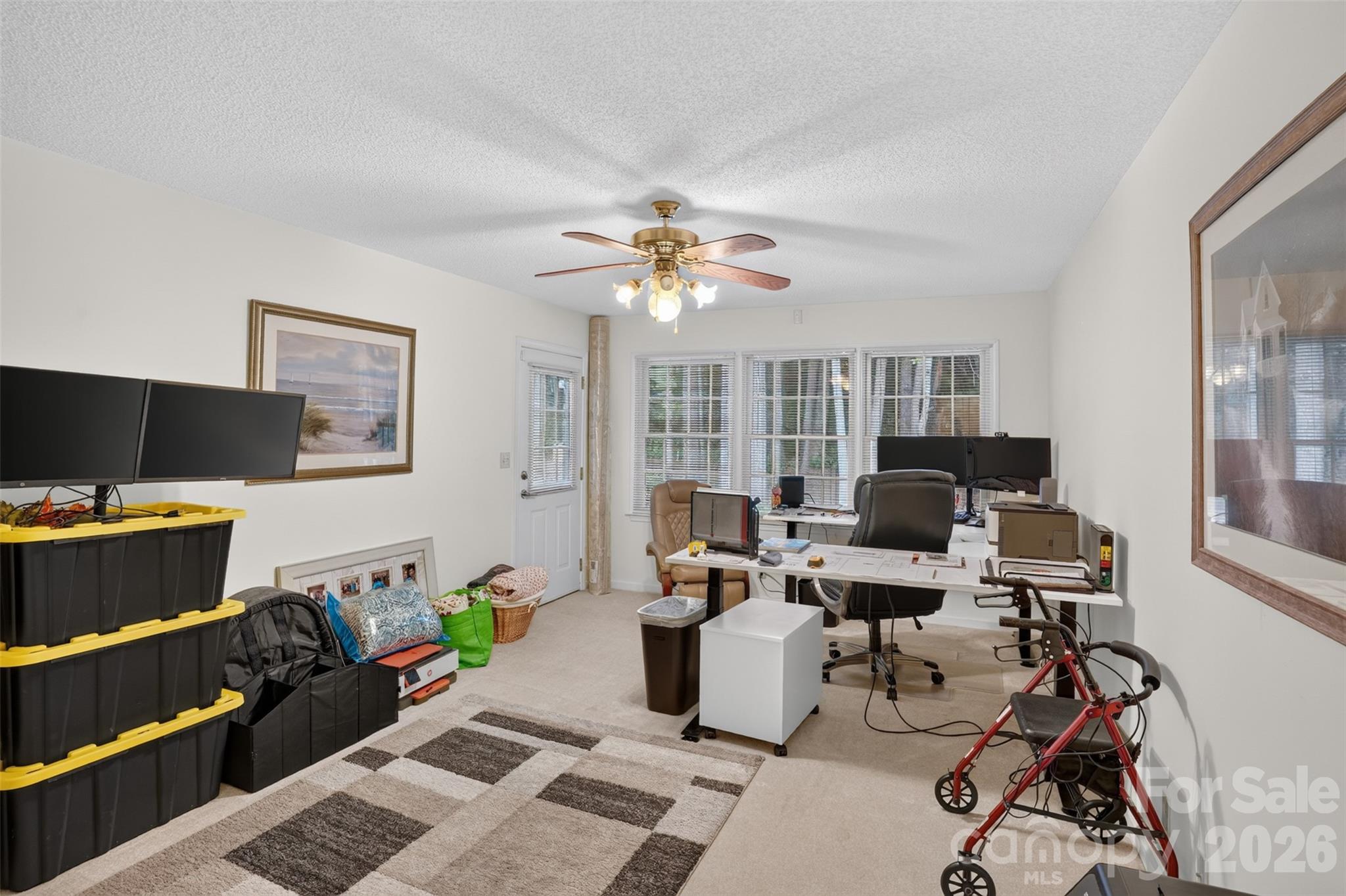 227 Sean Way — Hendersonville