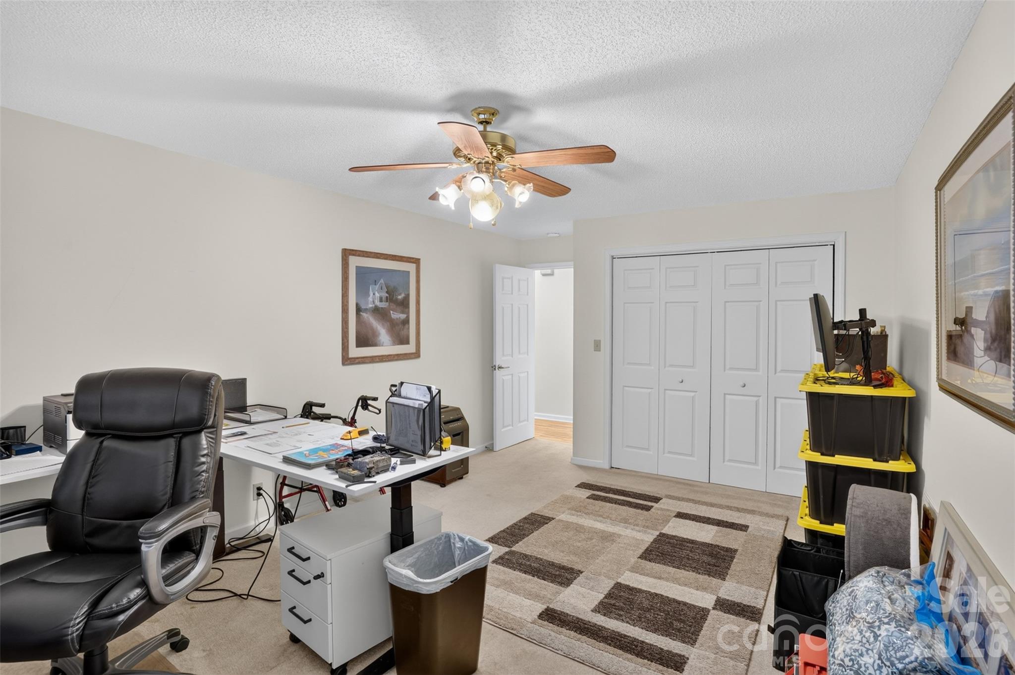 227 Sean Way — Hendersonville