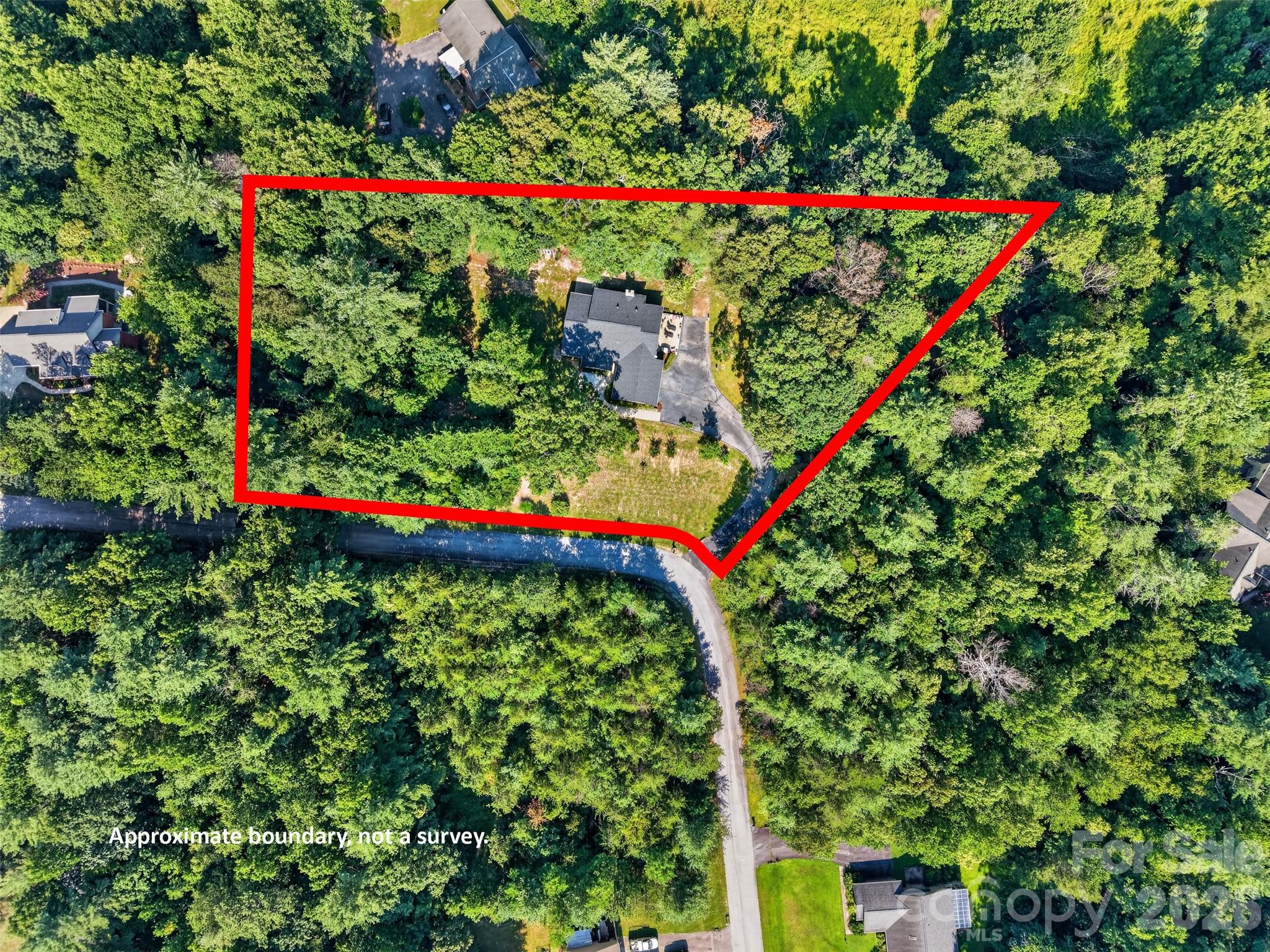 227 Sean Way — Hendersonville