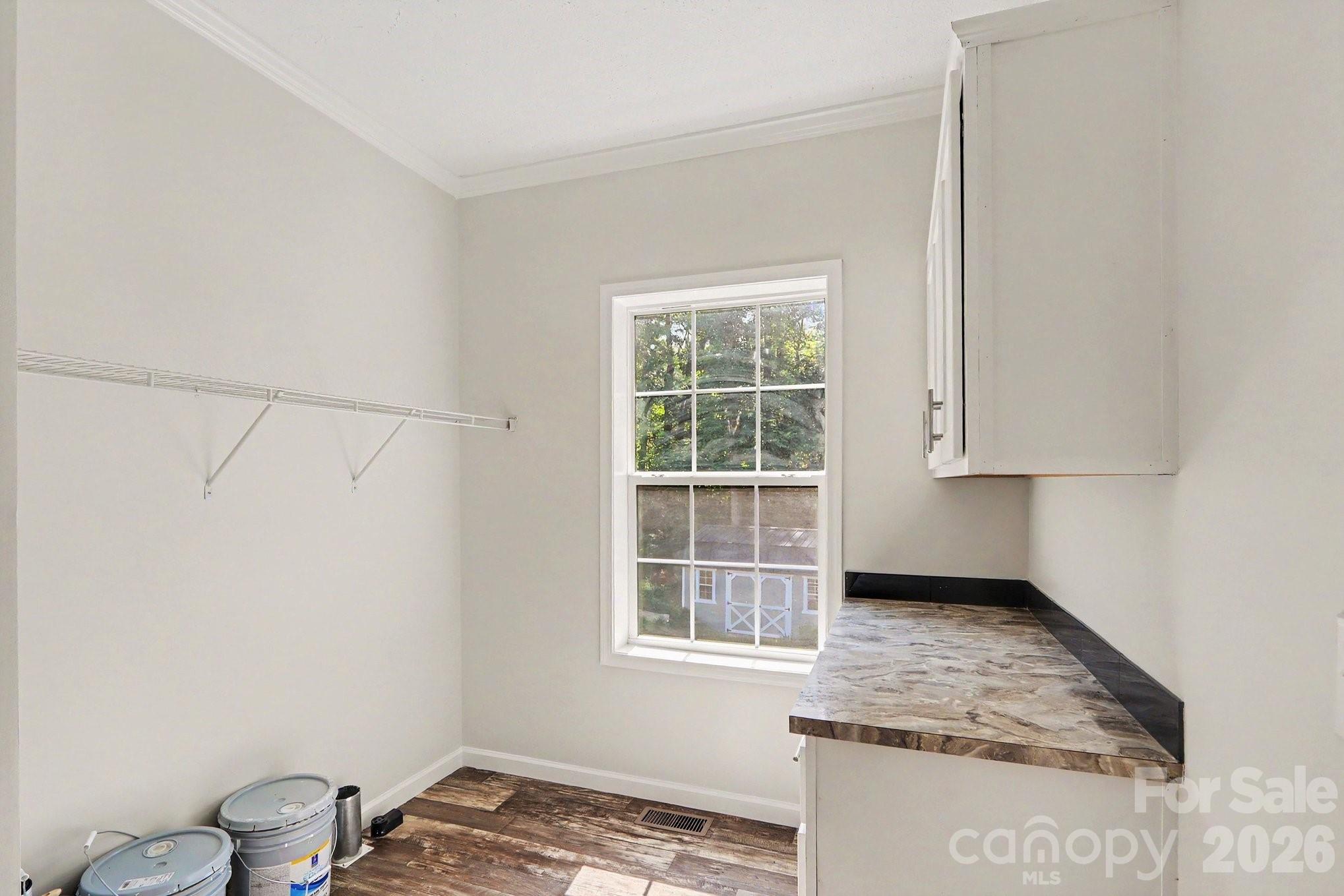 806 New Castle Court — Albemarle