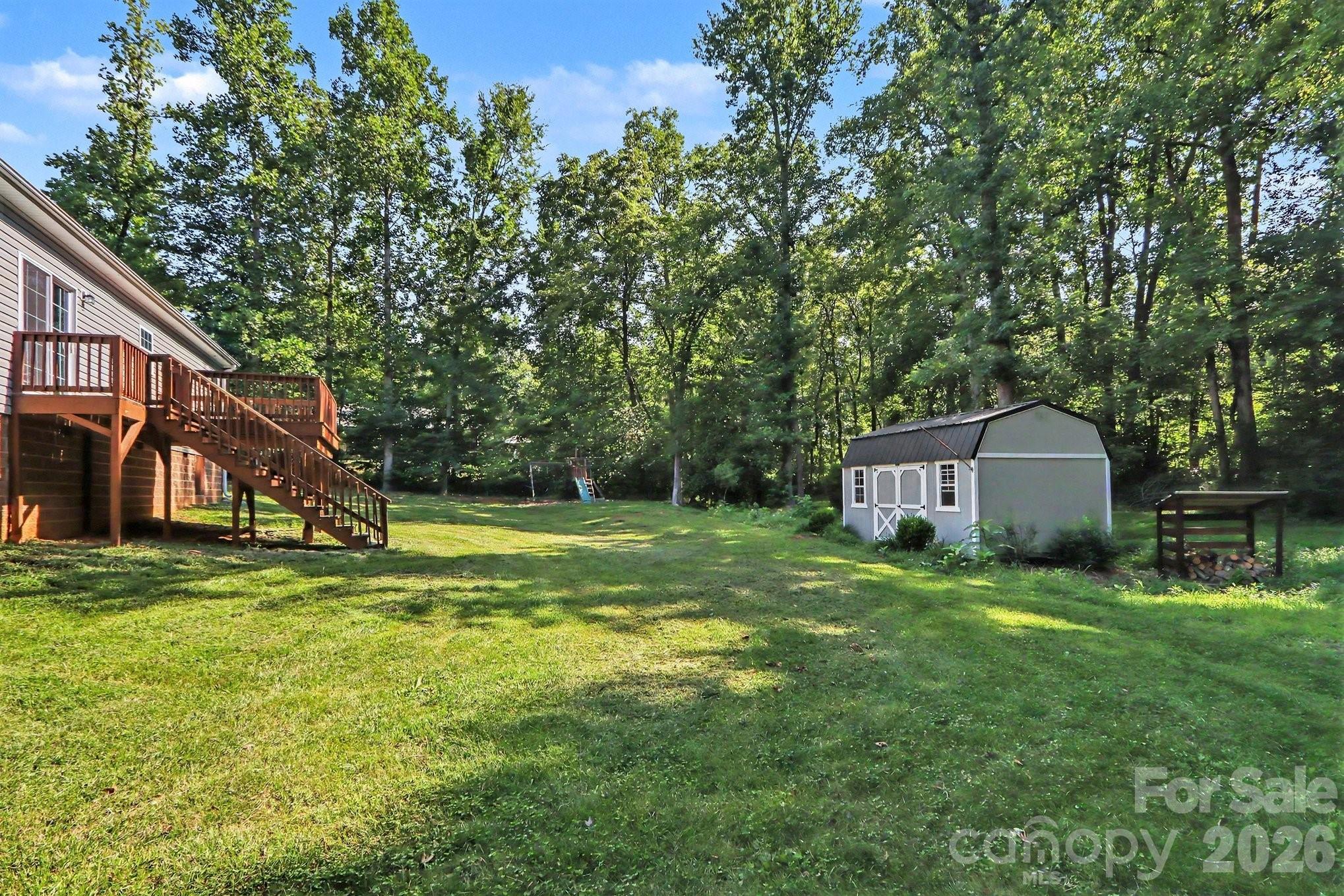 806 New Castle Court — Albemarle