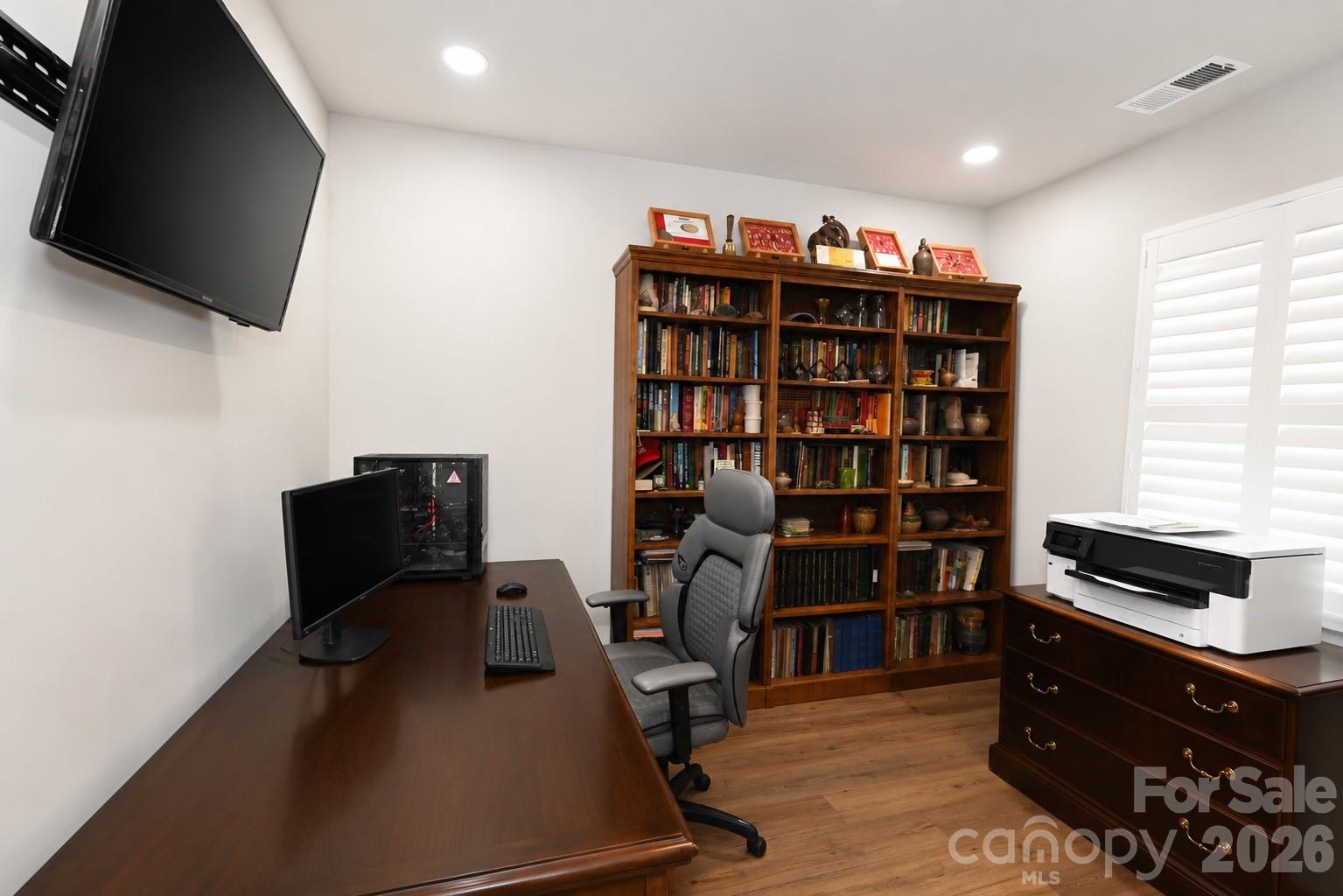 2826 Legacy Ridge Lane — Catawba