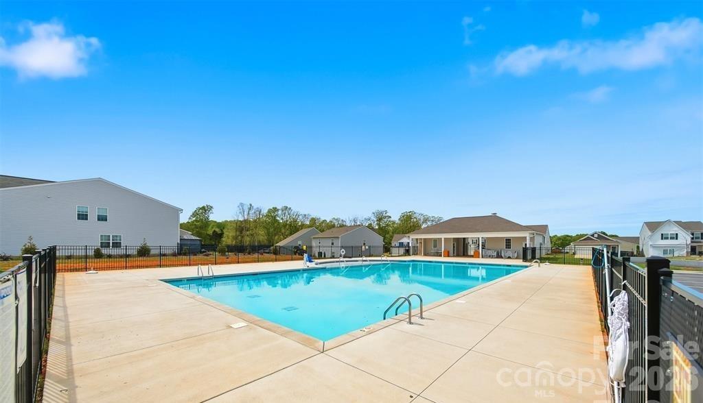 2826 Legacy Ridge Lane — Catawba