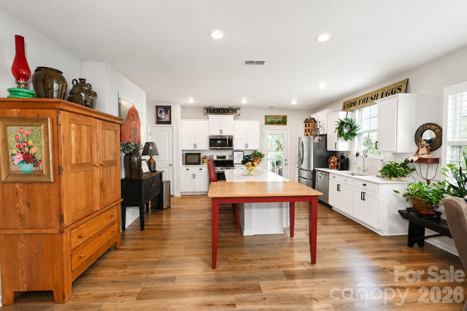 2826 Legacy Ridge Lane — Catawba
