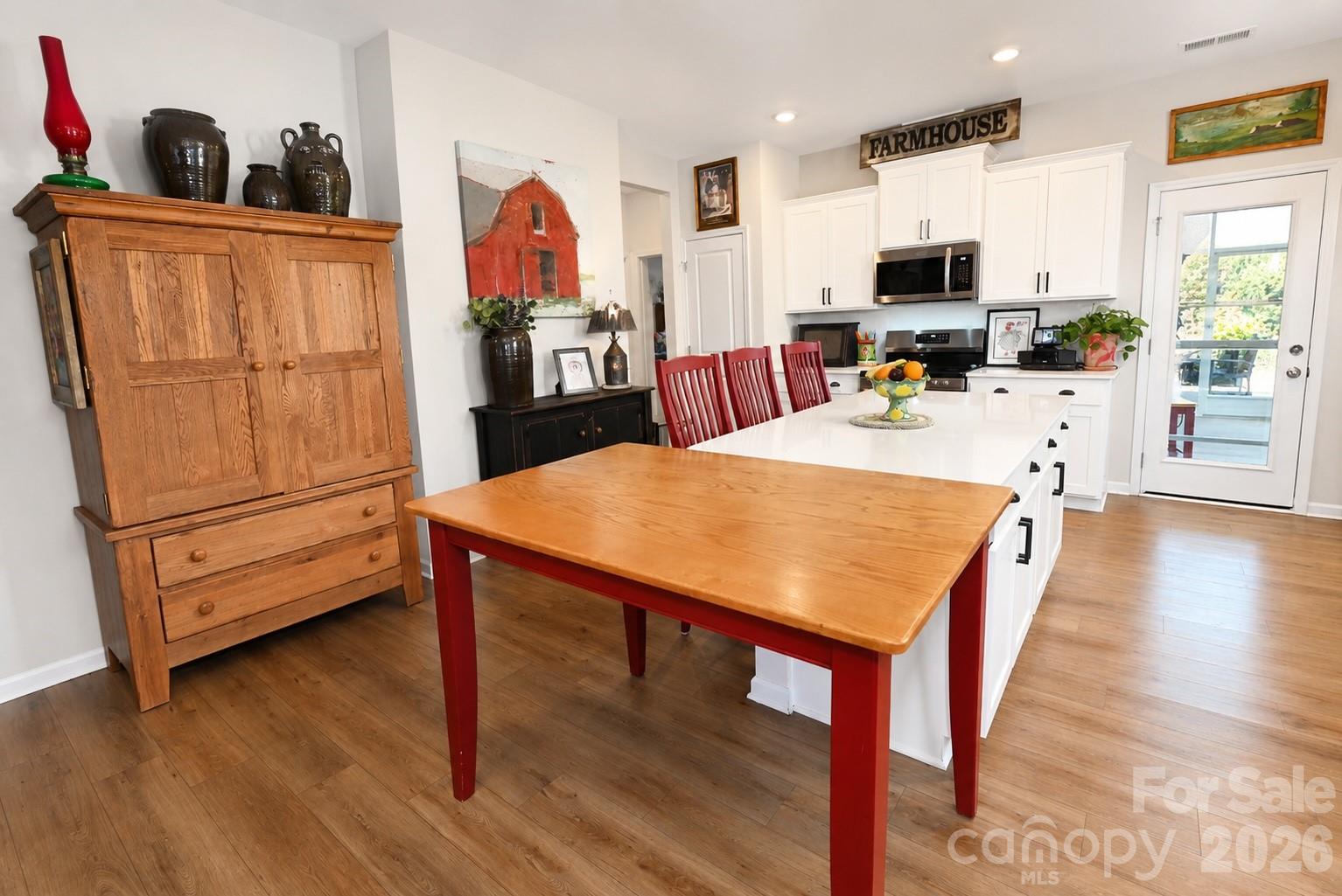 2826 Legacy Ridge Lane — Catawba