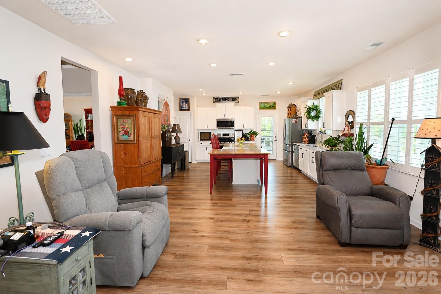 2826 Legacy Ridge Lane — Catawba