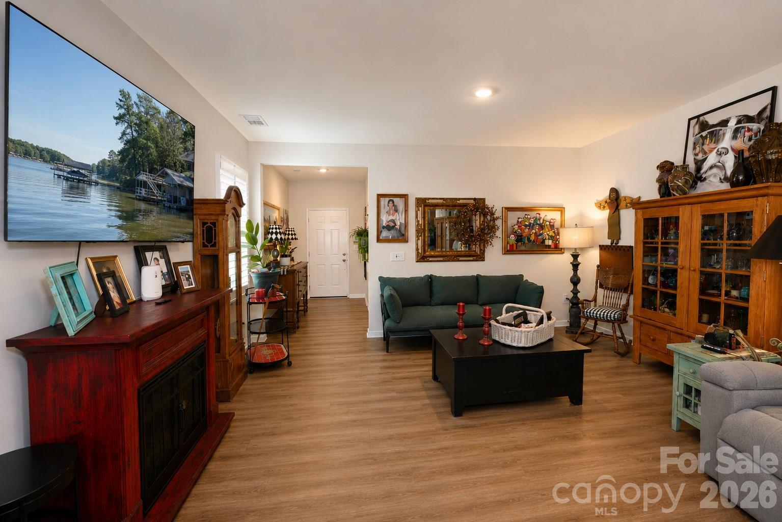 2826 Legacy Ridge Lane — Catawba
