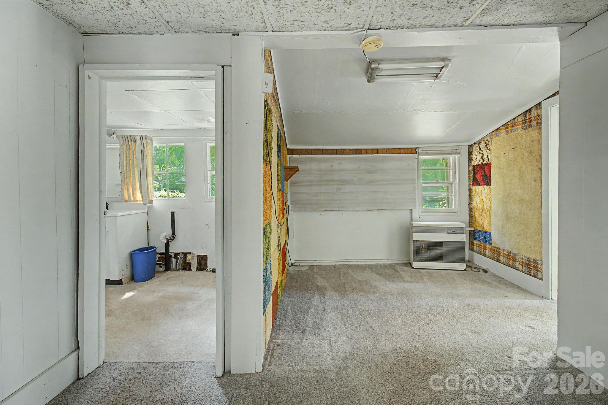 114 Old State Ten Road — Black Mountain