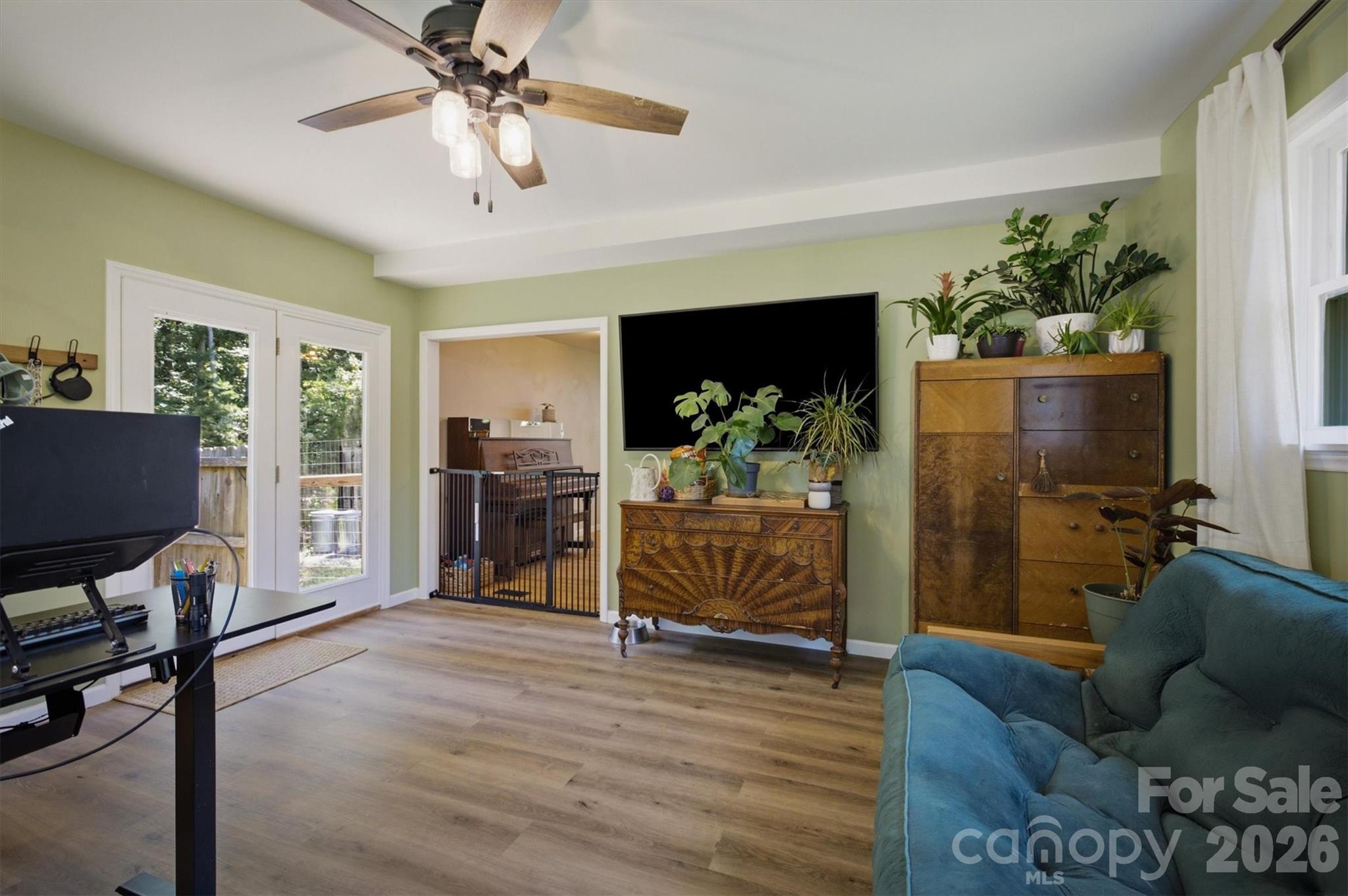 5926 Dysartsville Road — Morganton