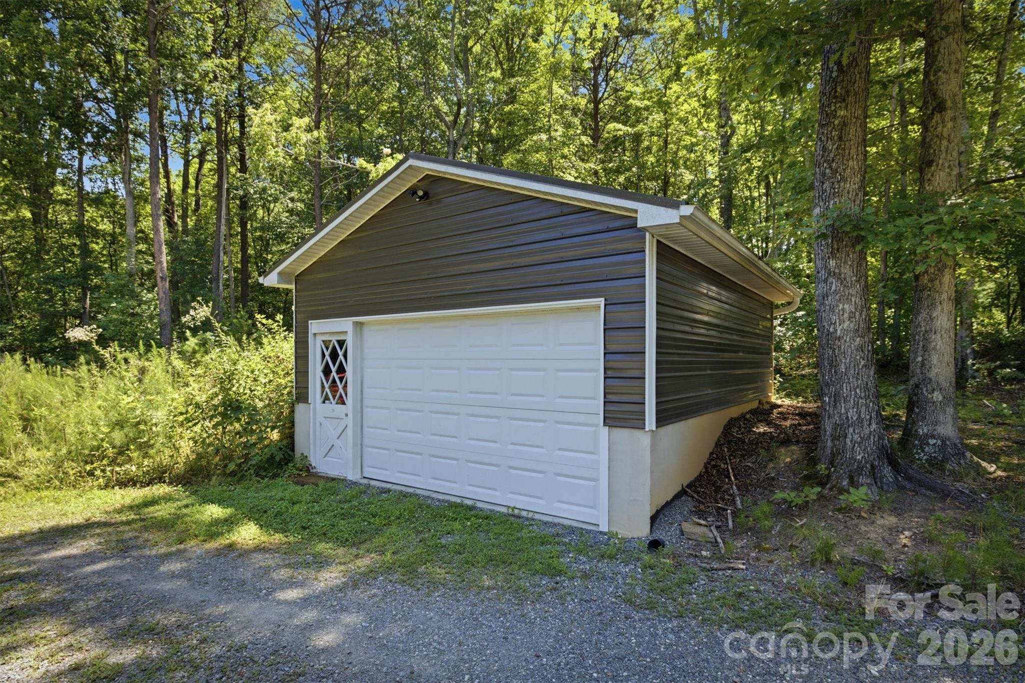 5926 Dysartsville Road — Morganton