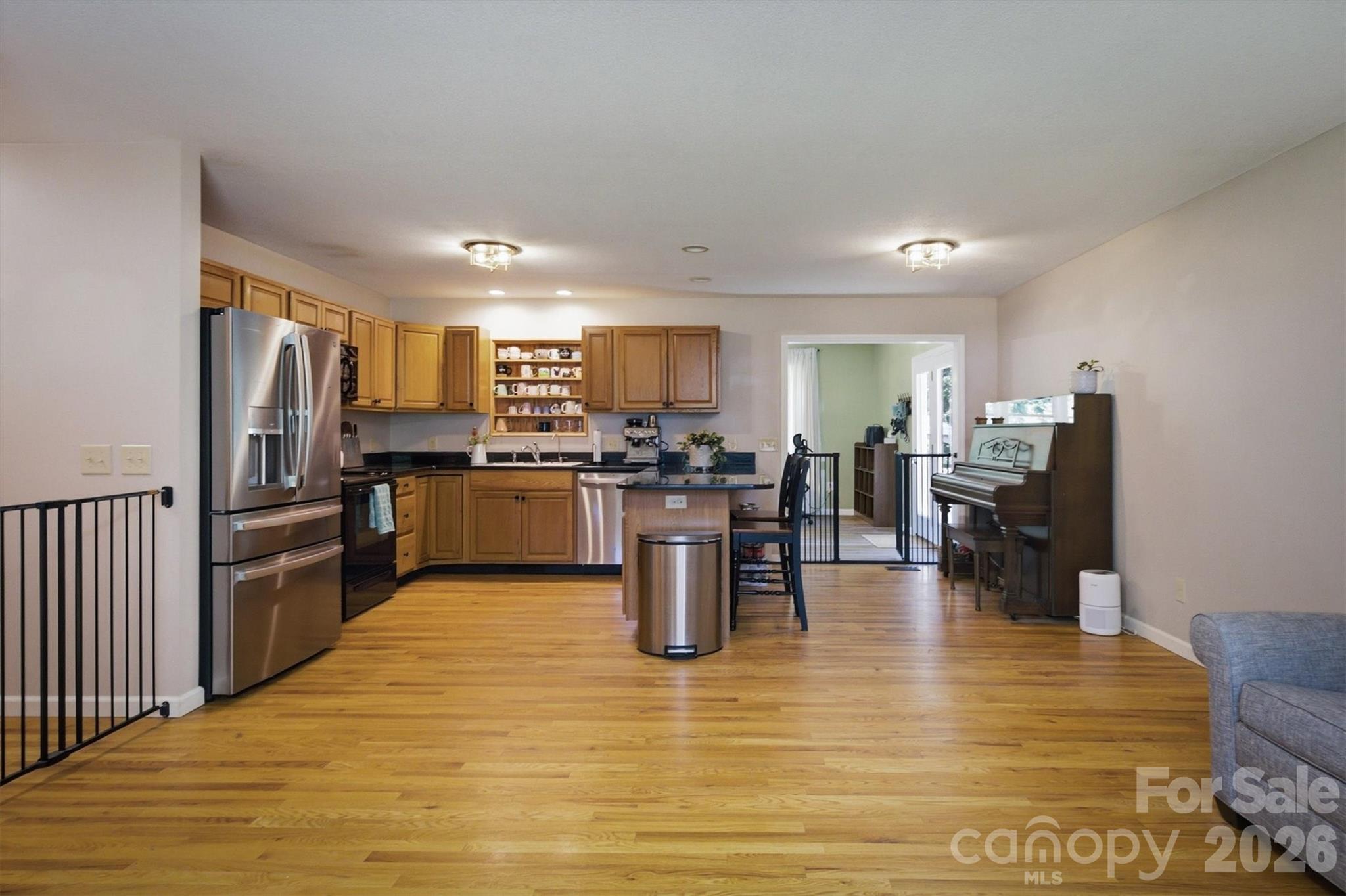5926 Dysartsville Road — Morganton