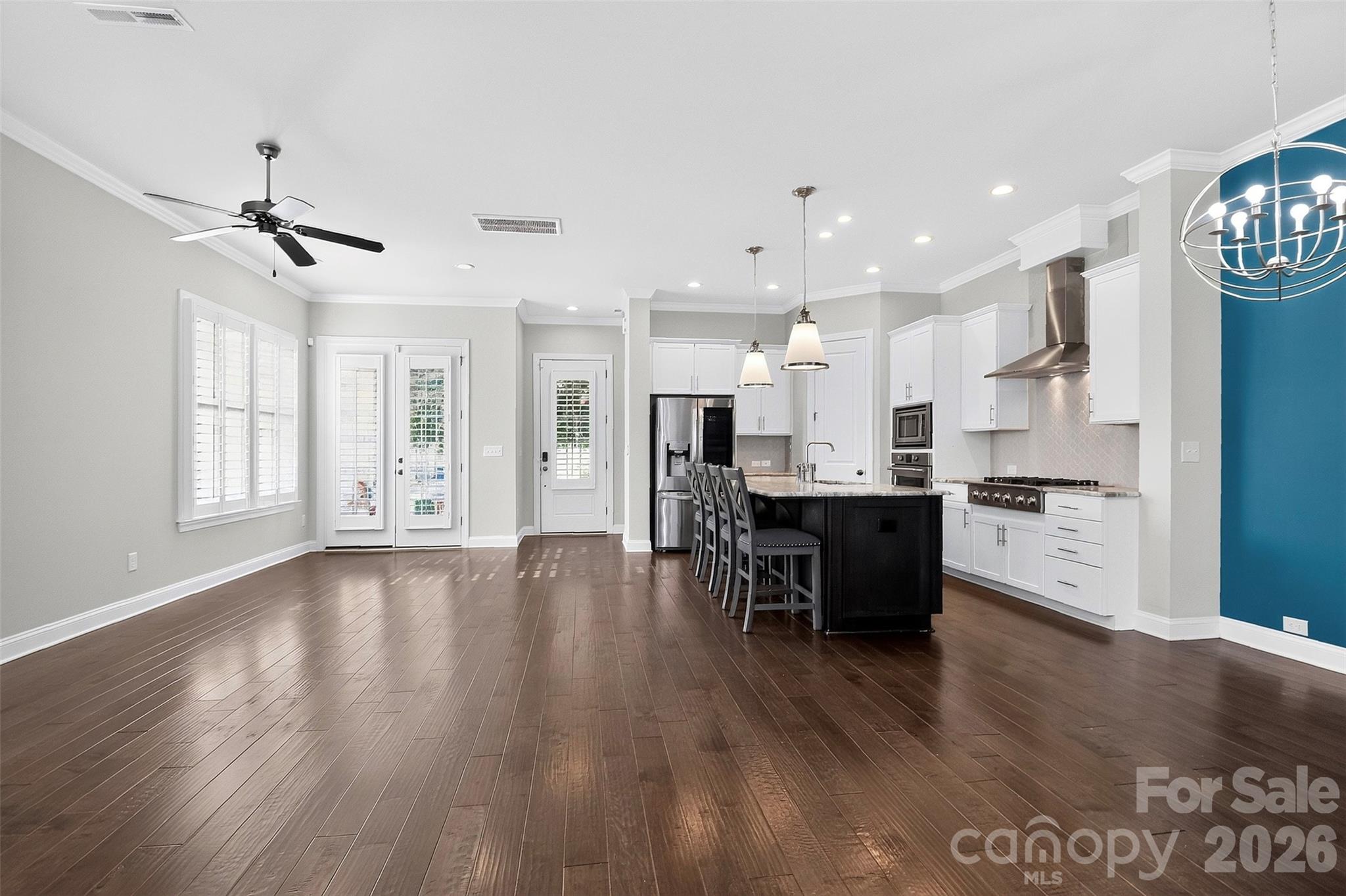 8910 Matthews Farm Lane — Charlotte