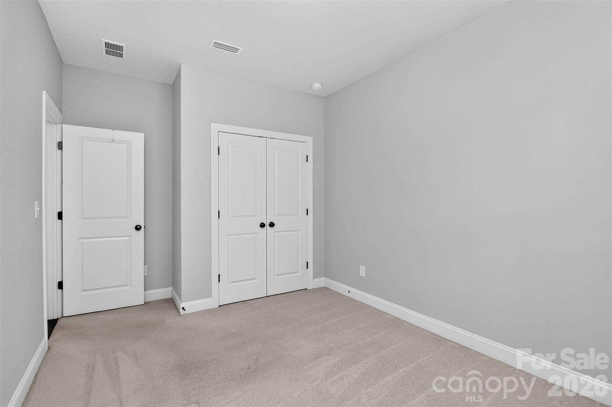 8910 Matthews Farm Lane — Charlotte