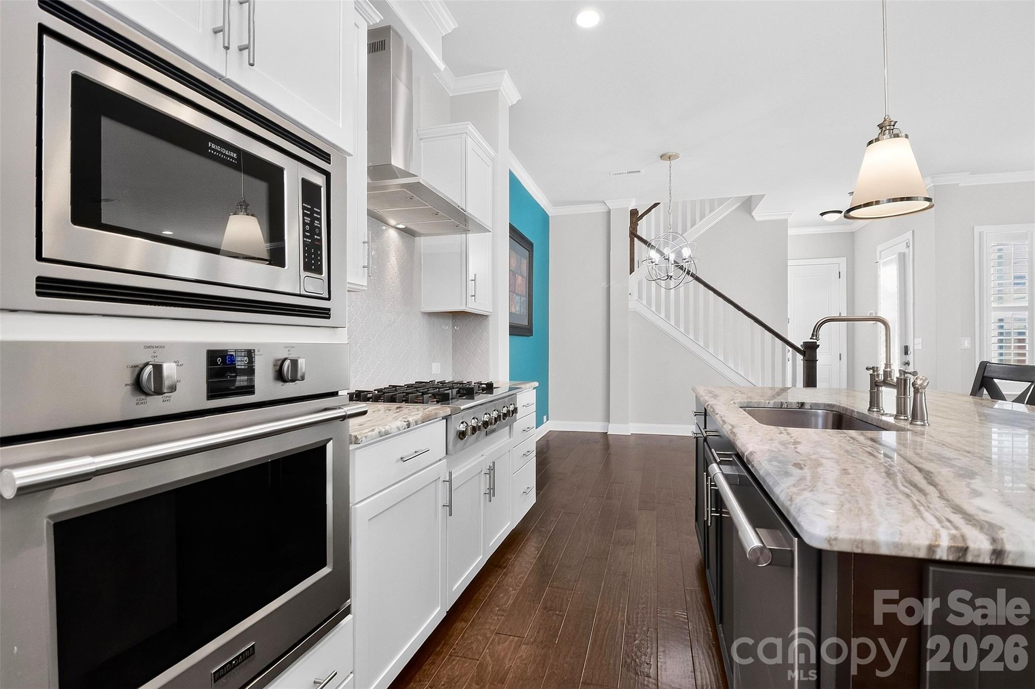 8910 Matthews Farm Lane — Charlotte
