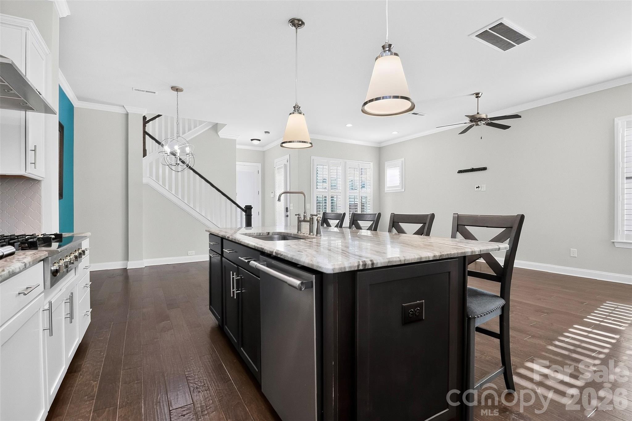8910 Matthews Farm Lane — Charlotte