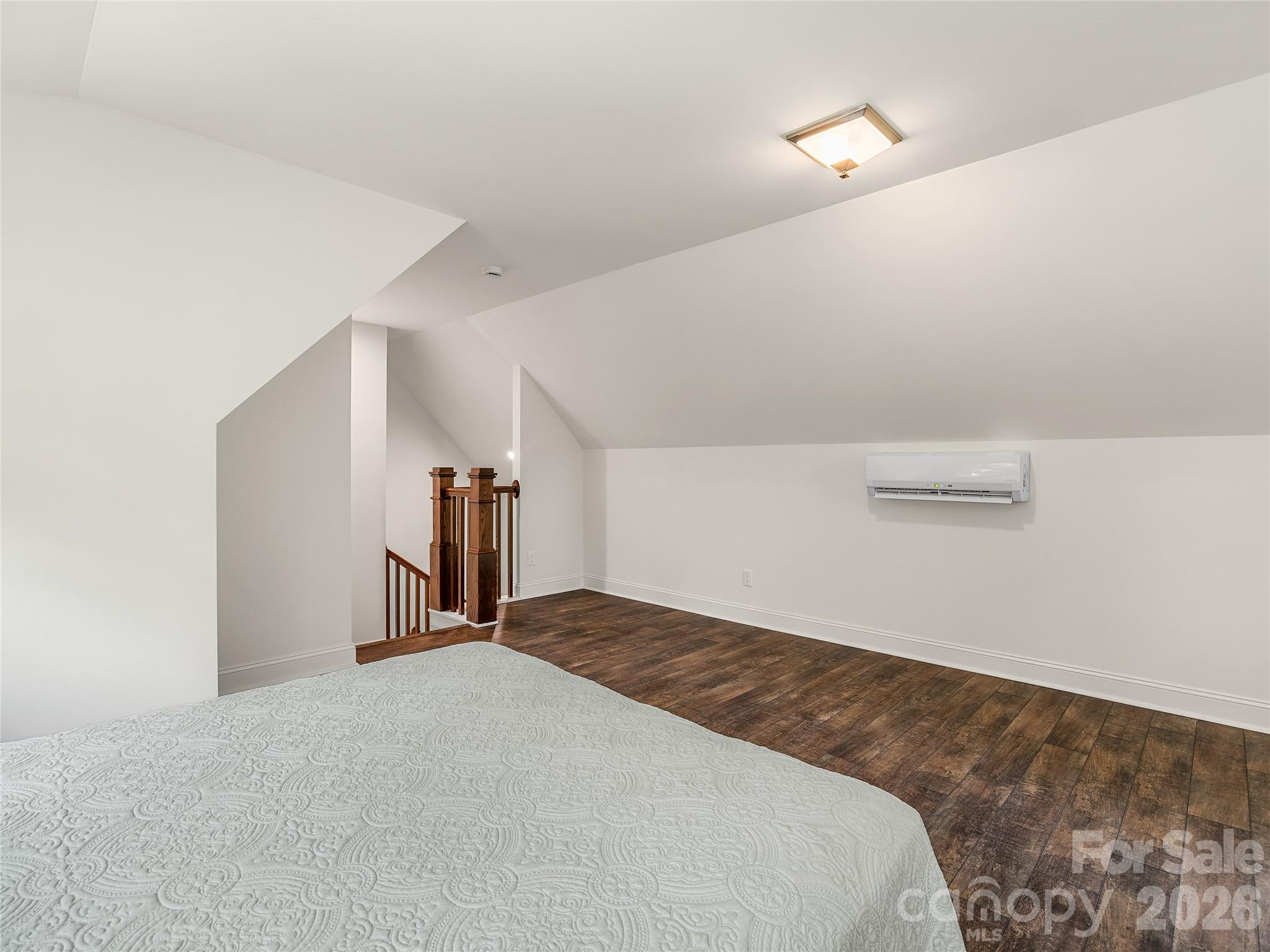 240 Persimmon Hill Drive — Columbus