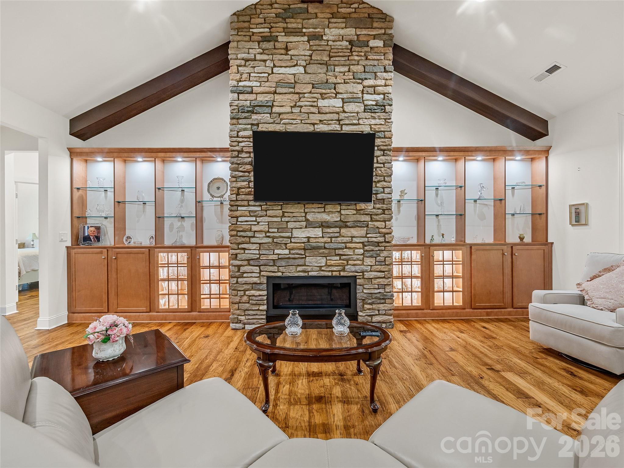 240 Persimmon Hill Drive — Columbus