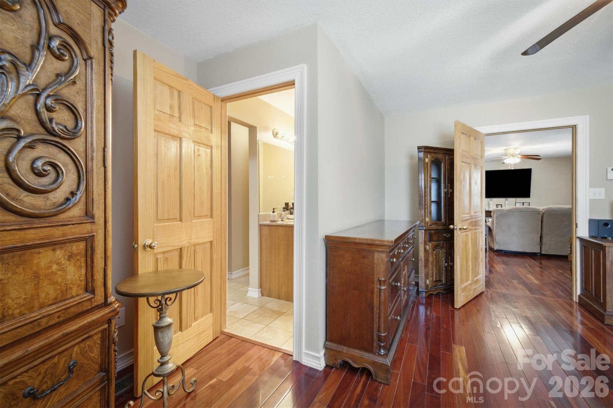 805 Bannon Place SW — Lenoir