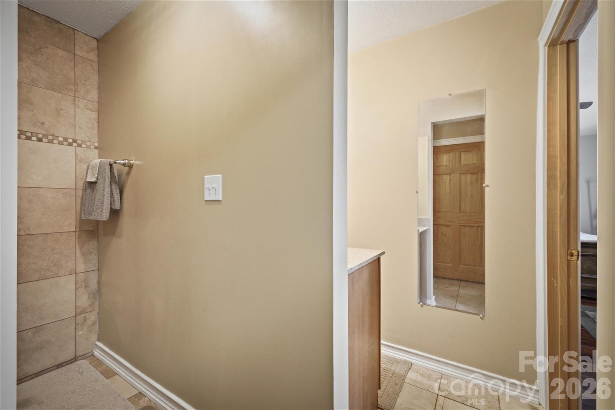 805 Bannon Place SW — Lenoir