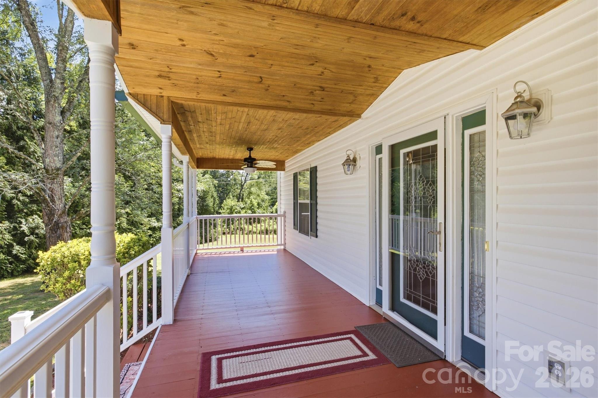 805 Bannon Place SW — Lenoir