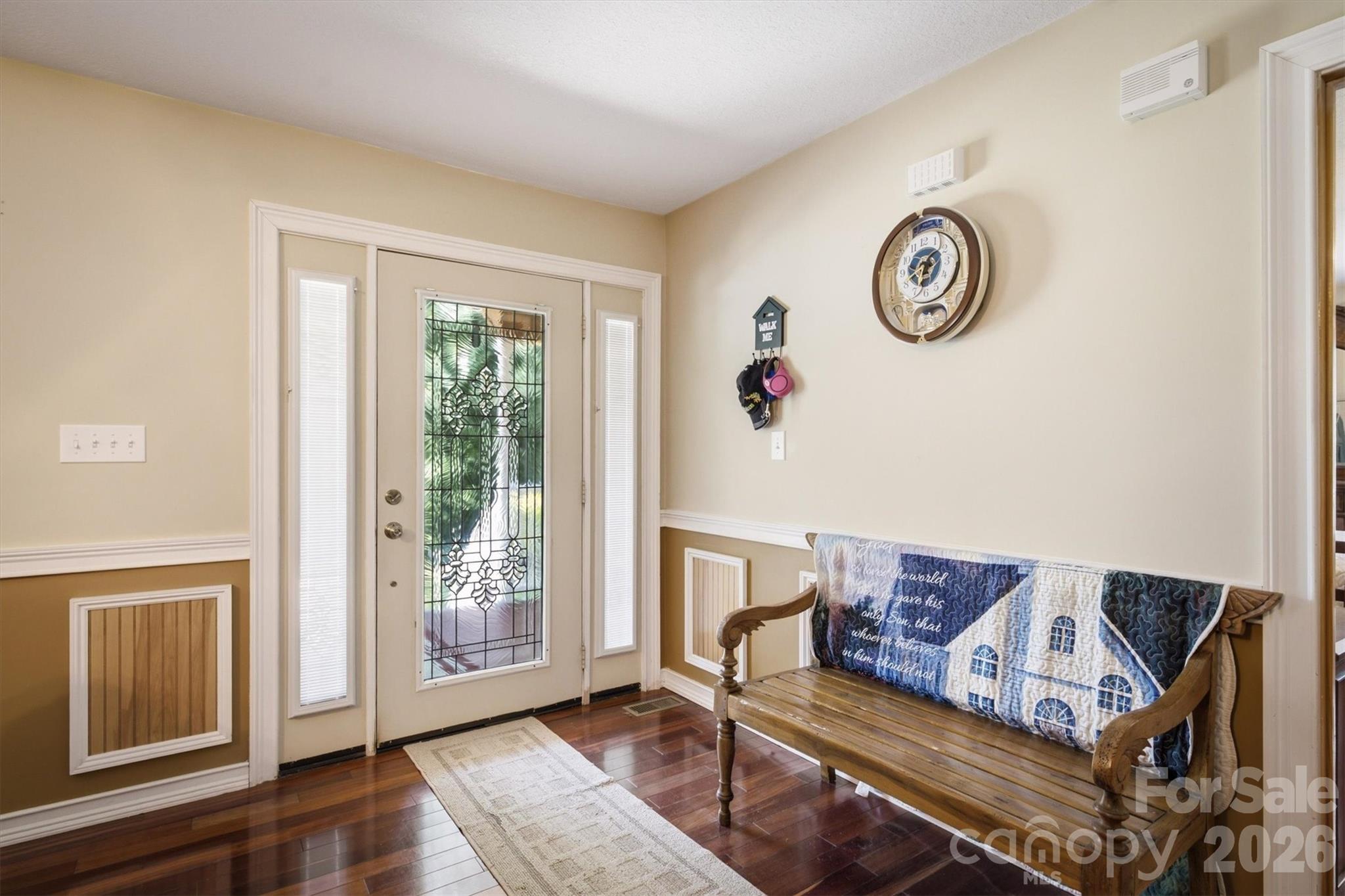 805 Bannon Place SW — Lenoir