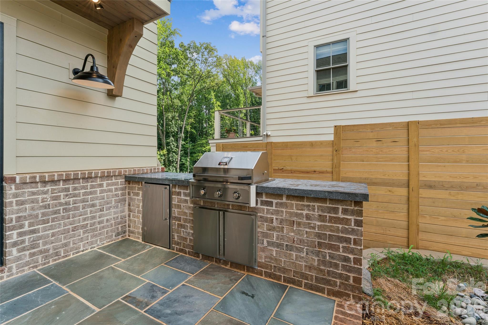 630 Ashworth Road — Charlotte