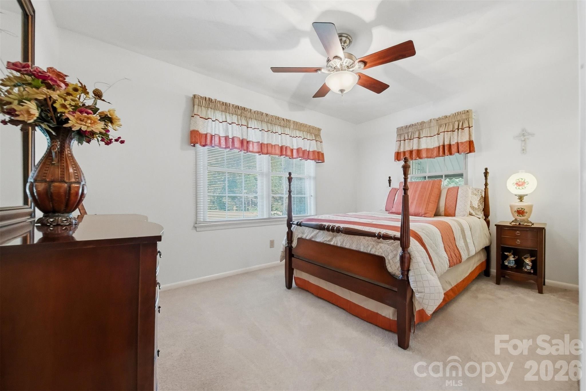3210 W Calvin Street — Claremont