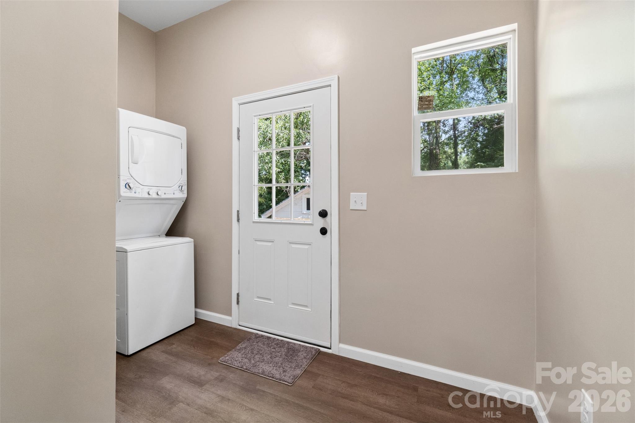 607 Lee Avenue — Wadesboro